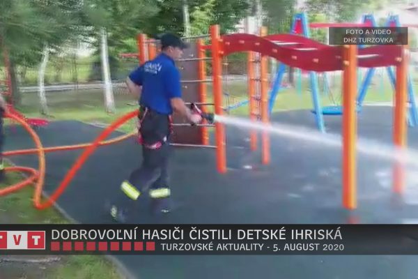 DOBROVOĽNÍ HASIČI ČISTILI DETSKÉ IHRISKÁ